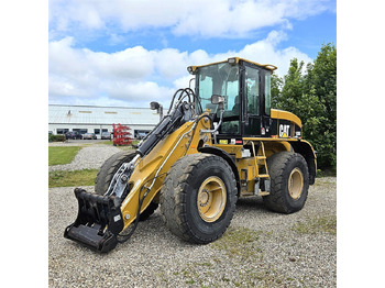 Rataslaadur CATERPILLAR 930G