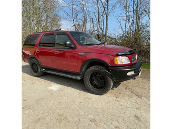 Auto Ford Expedition: pilt 5