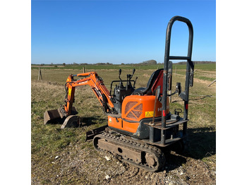 Miniekskavaator Hitachi ZX10U-2: pilt 5