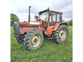 Traktor VALMET