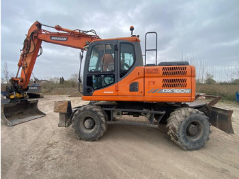 Ratastel ekskavaator DOOSAN DX160W-3