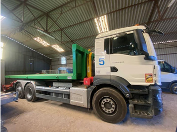 Konkstõstukiga veoauto MAN TGS 26.440