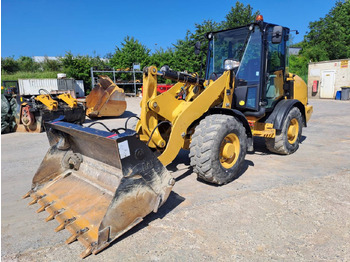 Rataslaadur CAT 906M: pilt 2