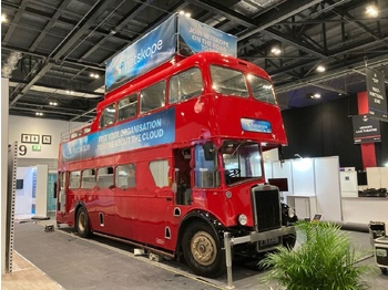 Kahekordne buss