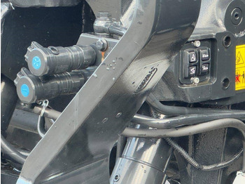 Traktor New Holland T6.180 Dynamic Command,: pilt 5