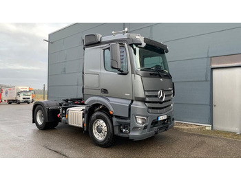 Sadulveok MERCEDES-BENZ Actros 1851