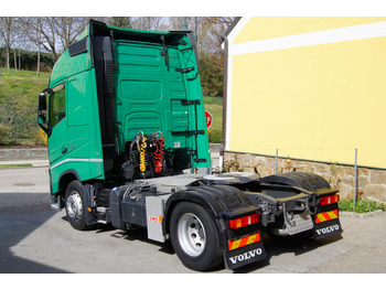 Sadulveok Volvo FH 500/Hydraulik/Retarder/Spoiler/422tkm/TÜV/E6: pilt 2