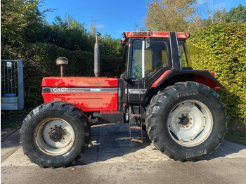 Traktor CASE IH 1455XL