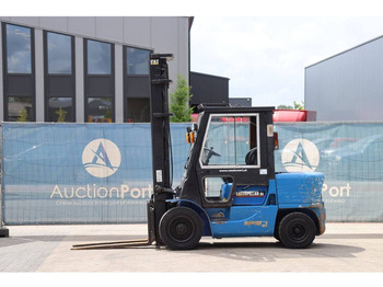 Diiseltõstuk CATERPILLAR DP