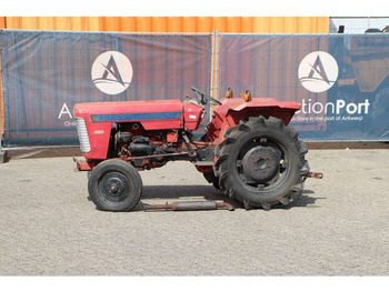 Traktor ISEKI