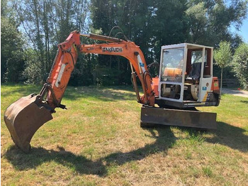 Lintekskavaator TAKEUCHI