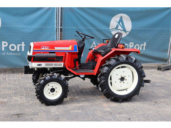 Traktor YANMAR