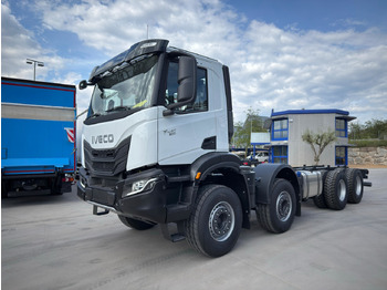 Kabiinišassiiga veoauto IVECO T-WAY