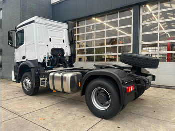 Mercedes-Benz Actros 2045 S 4x2 Tractor Head liising Mercedes-Benz Actros 2045 S 4x2 Tractor Head: pilt 3