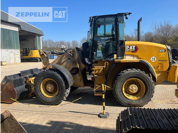 Rataslaadur CATERPILLAR 920