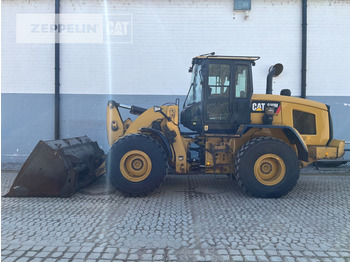 Rataslaadur CATERPILLAR 930M