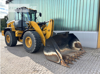 Rataslaadur CATERPILLAR 938M