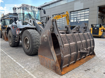 Rataslaadur VOLVO L110H