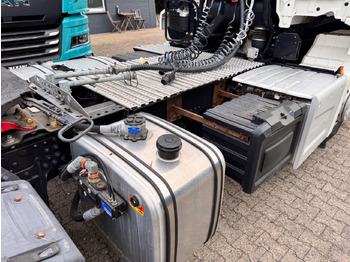 Sadulveok MAN 18.470 LX TGS Hydraulik Walkingfloor & Kipper: pilt 5 Sadulveok MAN 18.470 LX TGS Hydraulik Walkingfloor & Kipper: pilt 5