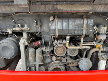 Maakonnaliini buss Mercedes-Benz O550 Integro (56 Sitze*Klima*Schalt): pilt 3