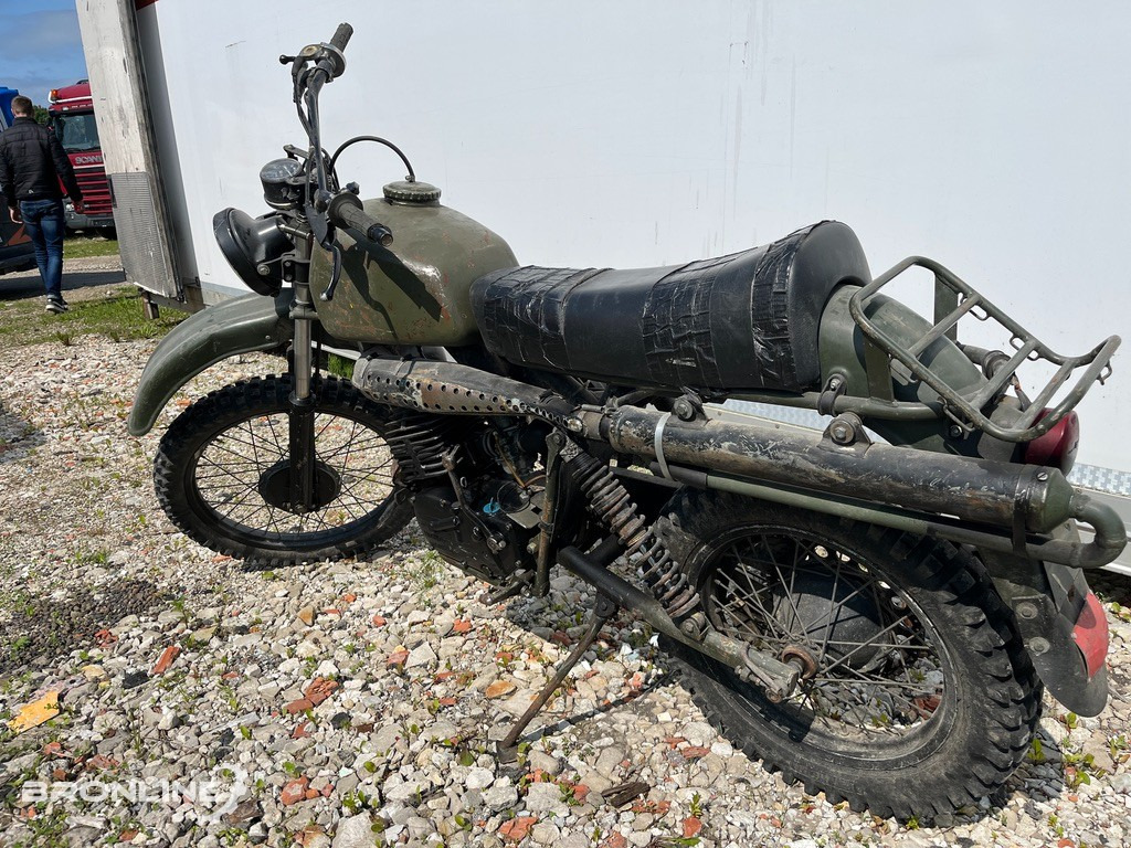1980 HUSQVARNA MC258 AMT - Mootorratas: pilt 4 1980 HUSQVARNA MC258 AMT - Mootorratas: pilt 4
