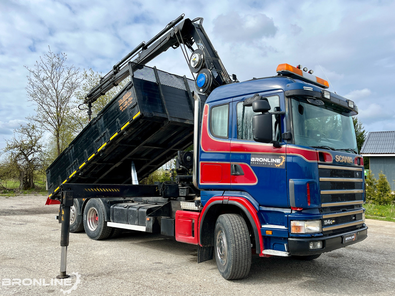 2002 SCANIA R114 6X2*4 Tipper+HIAB 166-e5 crane - Kallurauto, Kraanaga veoauto: pilt 2 2002 SCANIA R114 6X2*4 Tipper+HIAB 166-e5 crane - Kallurauto, Kraanaga veoauto: pilt 2