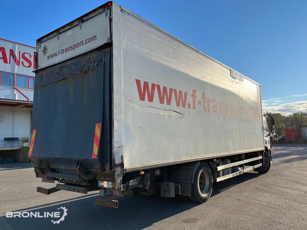 2003 DAF 75.310 4x2 Refrigerator Supra 950 - Külmutiga veoauto: pilt 5 2003 DAF 75.310 4x2 Refrigerator Supra 950 - Külmutiga veoauto: pilt 5