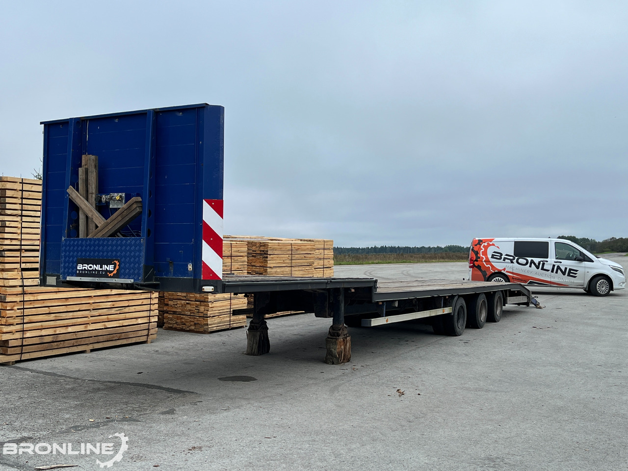 2003 WECON S327 LK20 3-axle trailer - Madal platvormpoolhaagis: pilt 1 2003 WECON S327 LK20 3-axle trailer - Madal platvormpoolhaagis: pilt 1