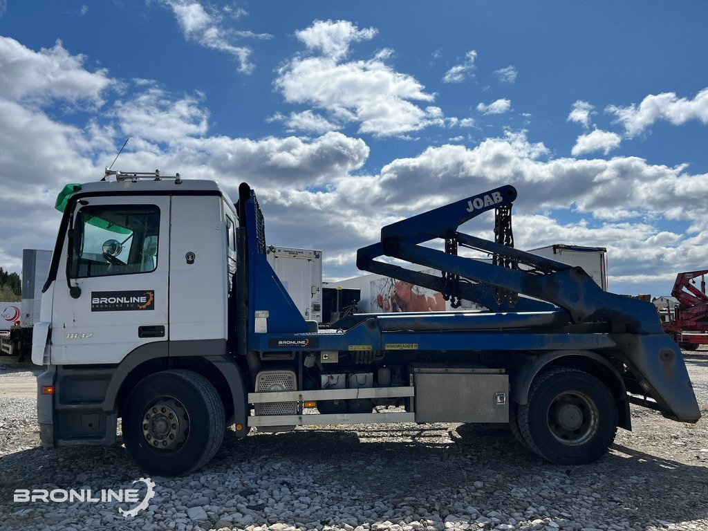 2004 Mercedes-Benz Actros 1832 Skip Loader Joab - Nöörtõstukiga veoauto: pilt 3 2004 Mercedes-Benz Actros 1832 Skip Loader Joab - Nöörtõstukiga veoauto: pilt 3