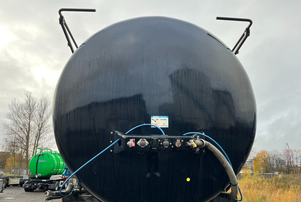 2009 KÄSSBOHRER STS32 ADR tanker semi-trailer - Tsistern poolhaagis: pilt 5 2009 KÄSSBOHRER STS32 ADR tanker semi-trailer - Tsistern poolhaagis: pilt 5