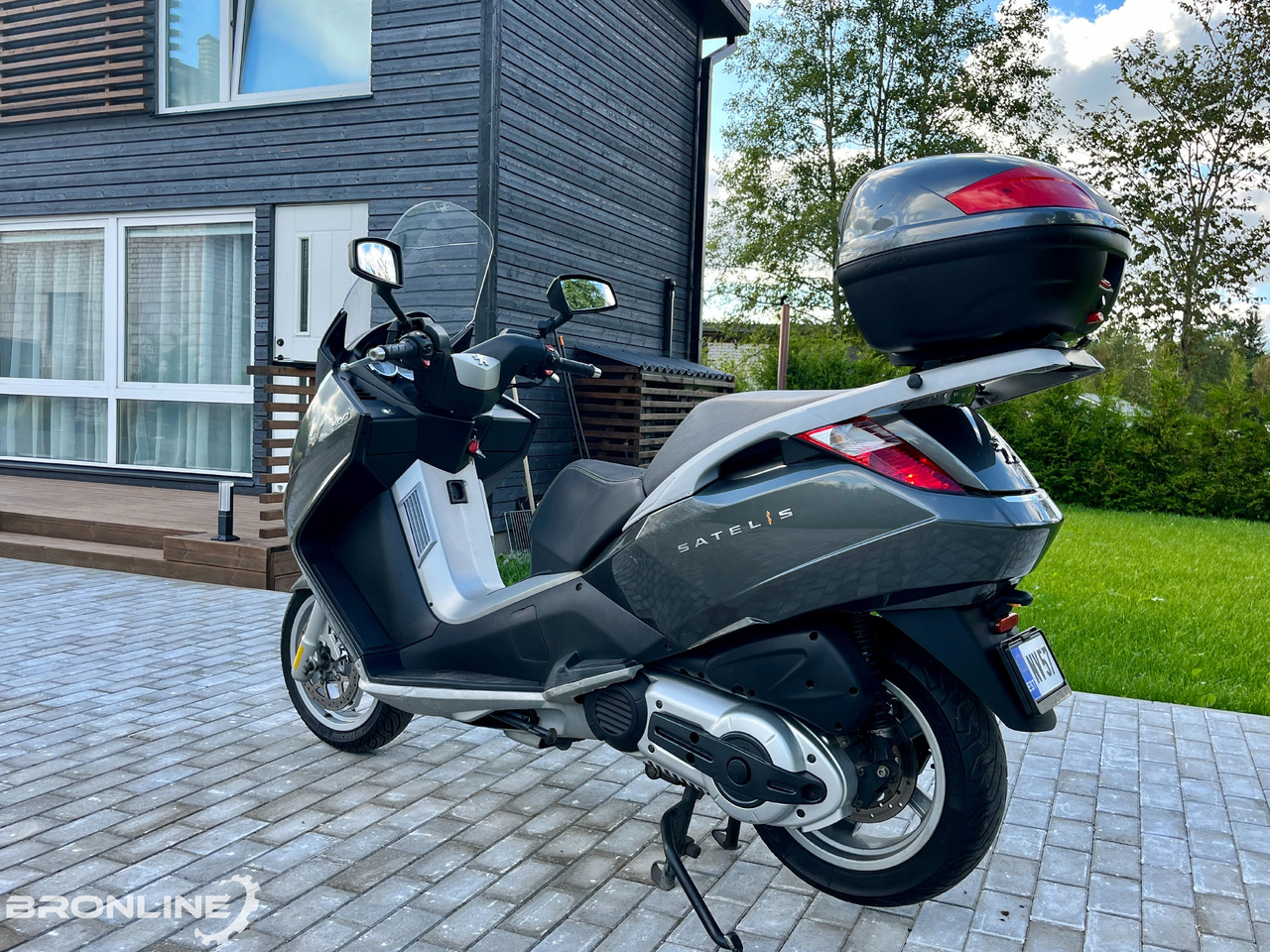2010 PEUGEOT SATELIS 500cc - Mootorratas: pilt 5 2010 PEUGEOT SATELIS 500cc - Mootorratas: pilt 5
