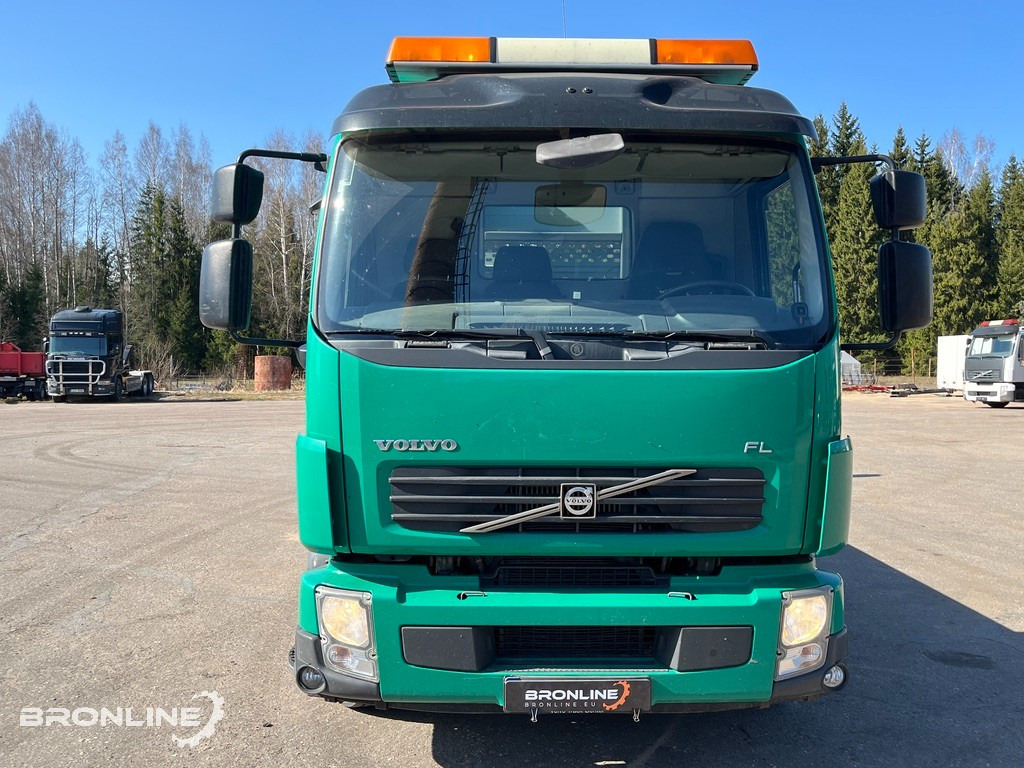 2010 VOLVO FL 260 Puksiir - Madelveok/ Platvormveok: pilt 3 2010 VOLVO FL 260 Puksiir - Madelveok/ Platvormveok: pilt 3