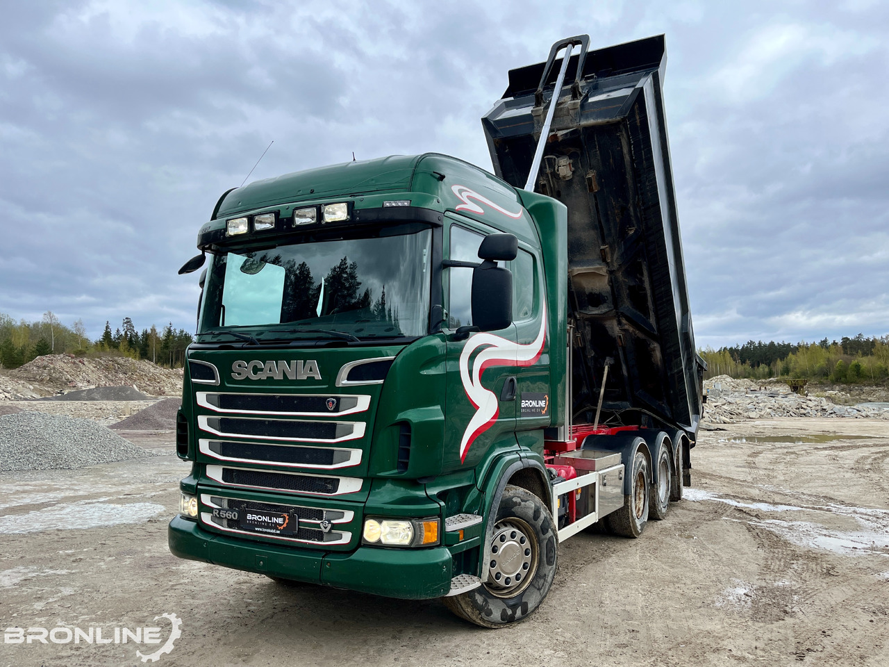 2013 V8 SCANIA R560 8X4 Tipper/Kallur/Retarder - Kallurauto: pilt 2 2013 V8 SCANIA R560 8X4 Tipper/Kallur/Retarder - Kallurauto: pilt 2