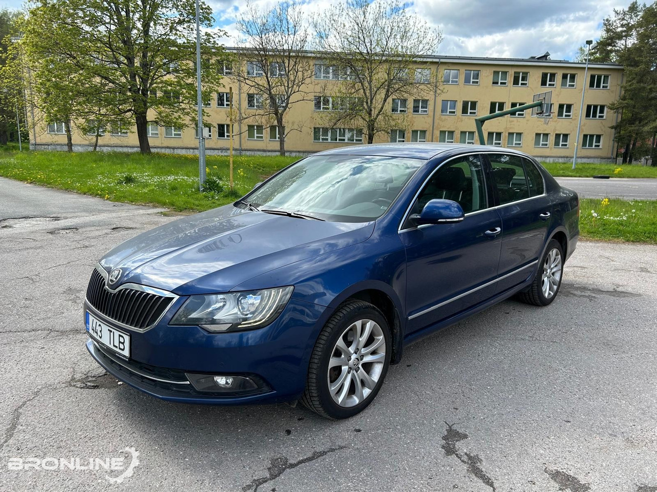 2014 Skoda Superb 1.8 118kW 4x4 - Auto: pilt 1 2014 Skoda Superb 1.8 118kW 4x4 - Auto: pilt 1