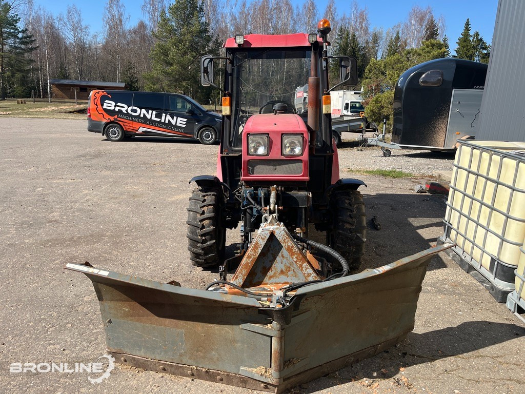 2016 Belarus 320.4 Tractor + Snow plow - Traktor: pilt 1 2016 Belarus 320.4 Tractor + Snow plow - Traktor: pilt 1