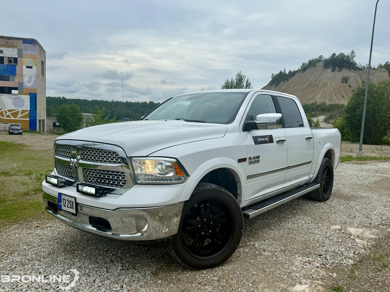 Auto 2016 RAM 1500 Laramie 3.0d 179kW N1G: pilt 1