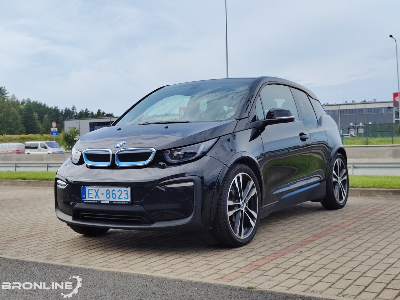 2022 BMW i3 Sport edition 135kW 120Ah - Auto: pilt 1 2022 BMW i3 Sport edition 135kW 120Ah - Auto: pilt 1