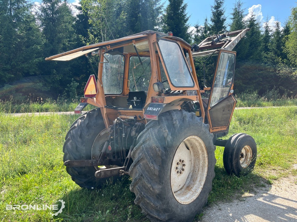 Valmet 602 Turbo siduririkkega traktor / Faulty clutch - Traktor: pilt 4 Valmet 602 Turbo siduririkkega traktor / Faulty clutch - Traktor: pilt 4