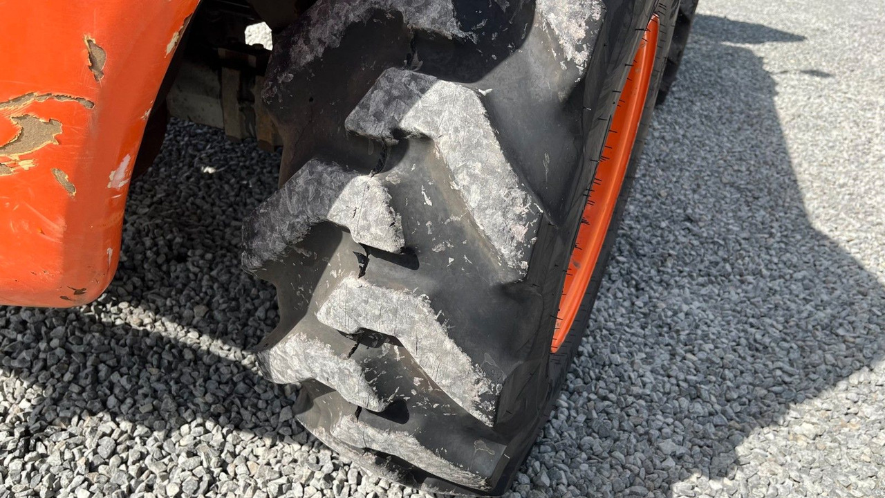 AUSA T 276 H Teleskoplader 5100 Kg wie 307 306 - Rataslaadur: pilt 5 AUSA T 276 H Teleskoplader 5100 Kg wie 307 306 - Rataslaadur: pilt 5