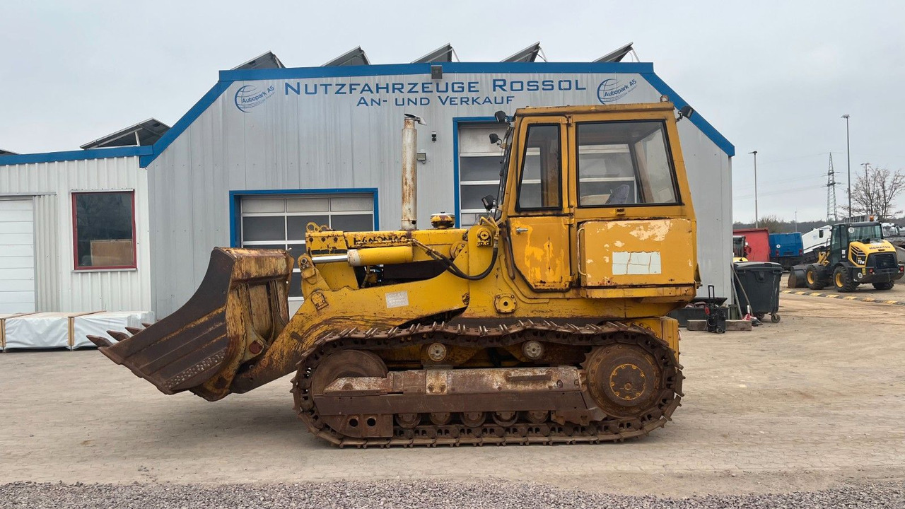 Hanomag 600 C Raupe Dozer - Roomiklaadur: pilt 1 Hanomag 600 C Raupe Dozer - Roomiklaadur: pilt 1