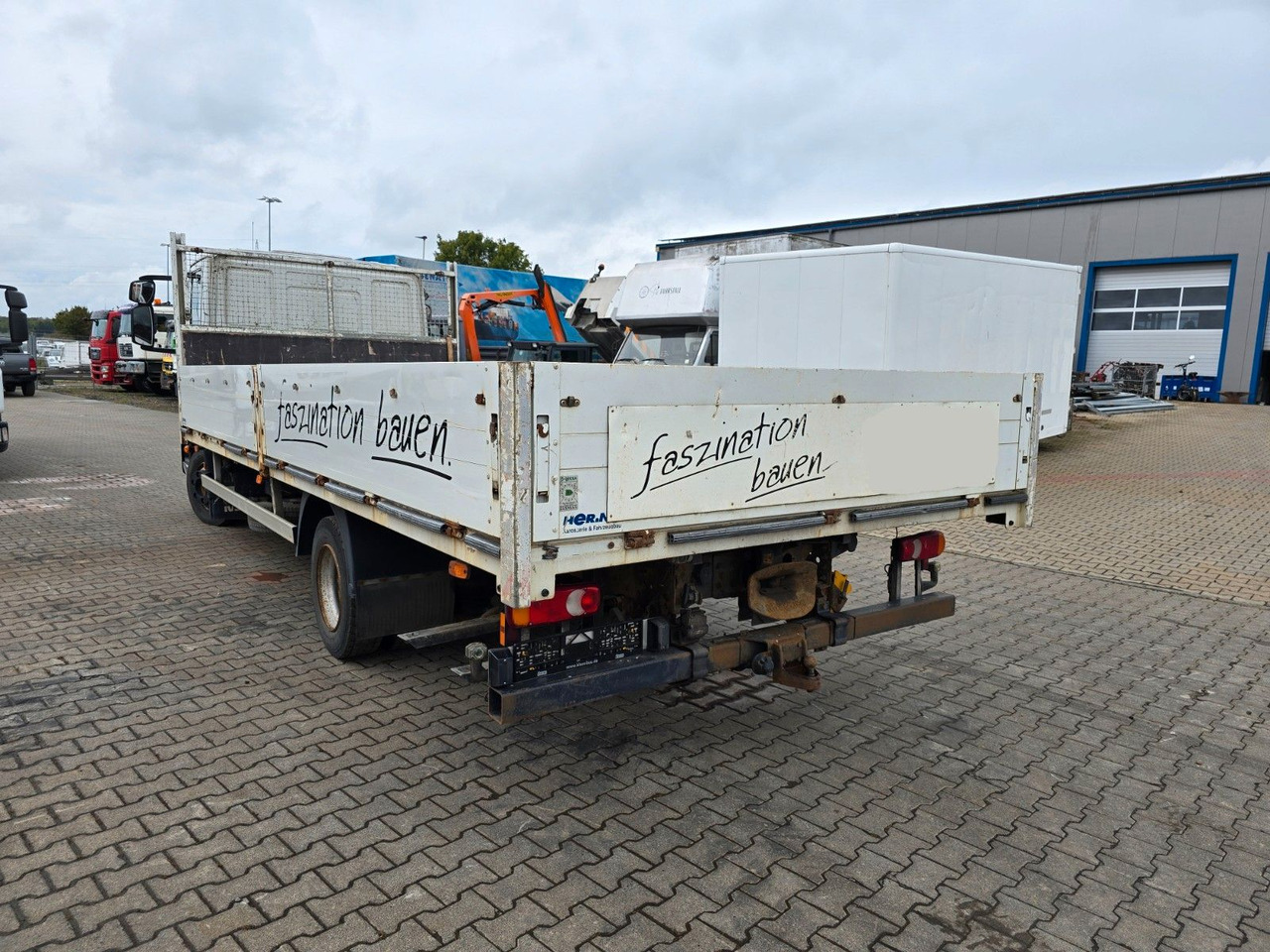 Iveco ML80E22/P Pritsche lang 6m Eurocargo - Madelveok/ Platvormveok: pilt 5 Iveco ML80E22/P Pritsche lang 6m Eurocargo - Madelveok/ Platvormveok: pilt 5