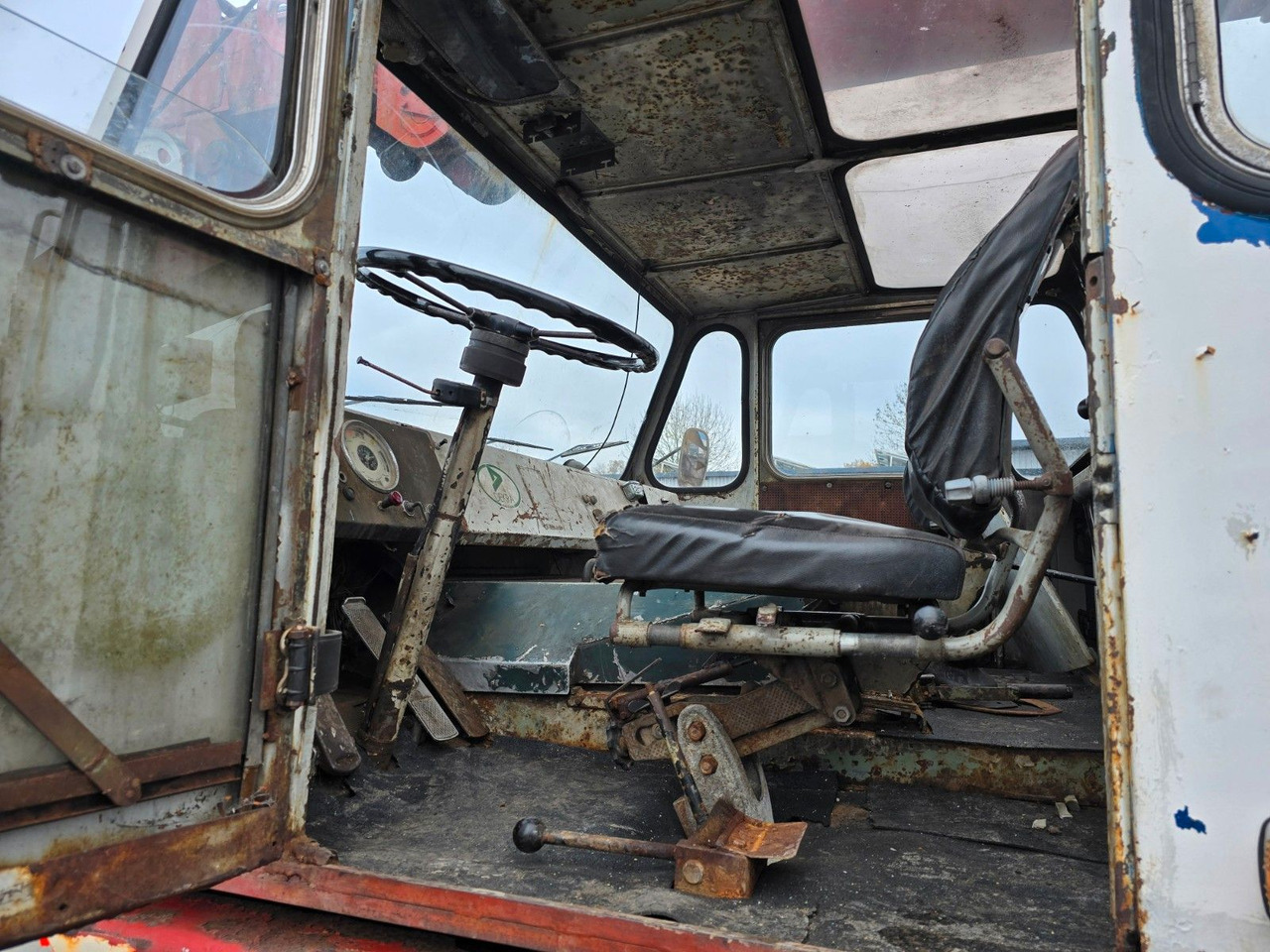Krupp Kranbau WHV 15 GMT Kran Mobilkran - Kraanaga veoauto: pilt 5 Krupp Kranbau WHV 15 GMT Kran Mobilkran - Kraanaga veoauto: pilt 5