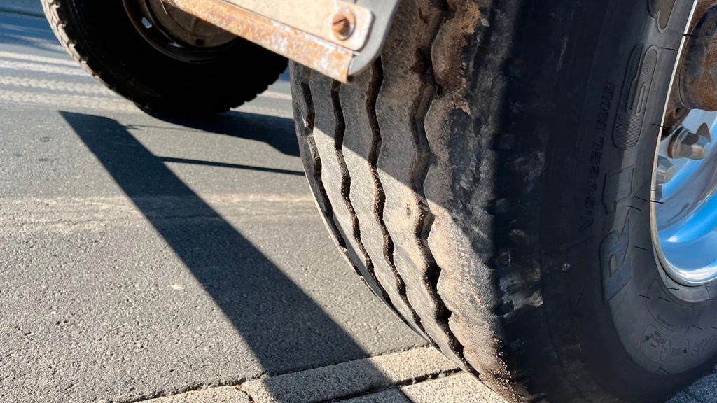 Kallur-poolhaagis Langendorf SKS-HS 18/29 Kipper Mulde Kippmulde: pilt 7