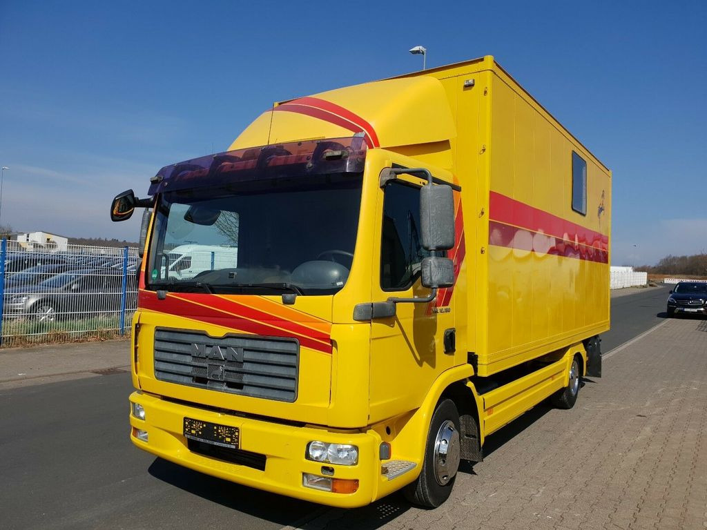 MAN TGL 10.180 Euro 4 Pferdetransporter Horse - Hobuseauto: pilt 1 MAN TGL 10.180 Euro 4 Pferdetransporter Horse - Hobuseauto: pilt 1