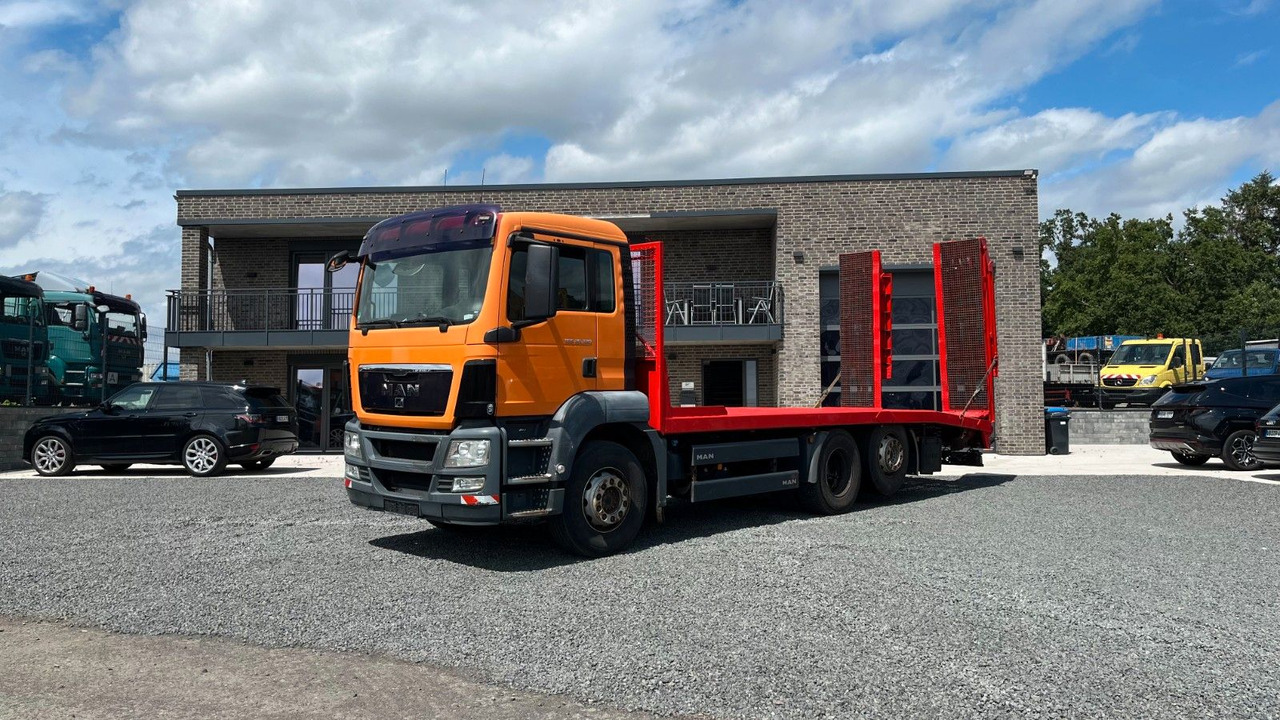 MAN TGS 26.320 Abschlepper Transporter Baumaschinen - Puksiirauto: pilt 1 MAN TGS 26.320 Abschlepper Transporter Baumaschinen - Puksiirauto: pilt 1