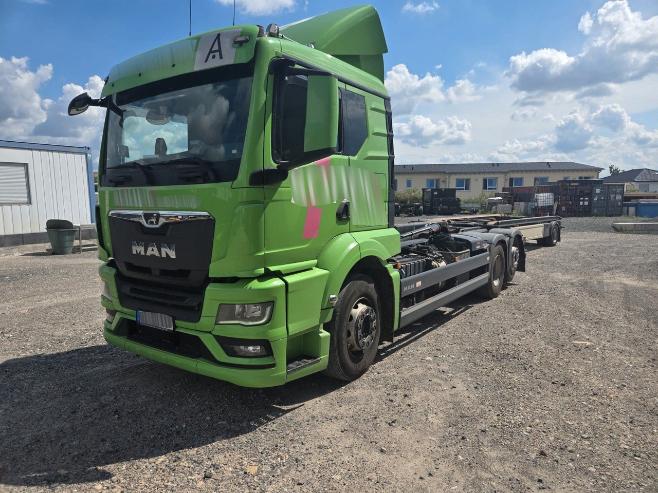 MAN TGS 2651 Abrollkipper HIAB Lift -Lenkachse - Konkstõstukiga veoauto: pilt 1 MAN TGS 2651 Abrollkipper HIAB Lift -Lenkachse - Konkstõstukiga veoauto: pilt 1