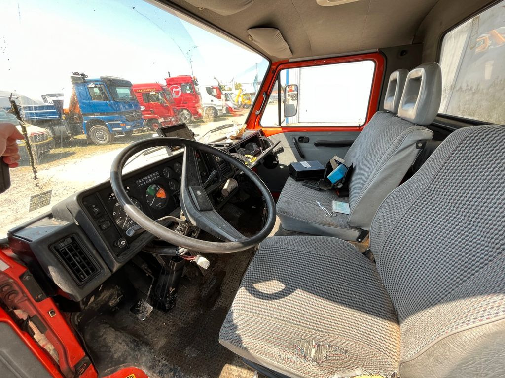 Tarbesõiduk furgoon MAN VW-MAN LO2 Koffer Schlafkabine: pilt 6