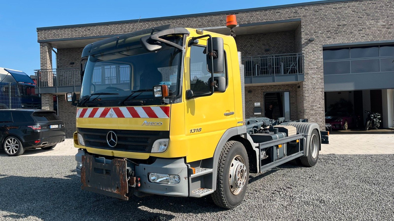 Mercedes-Benz 1318 1218 Abrollkipper Mercedes-Benz 1318 1218 Abrollkipper - Konkstõstukiga veoauto: pilt 2 Mercedes-Benz 1318 1218 Abrollkipper Mercedes-Benz 1318 1218 Abrollkipper - Konkstõstukiga veoauto: pilt 2