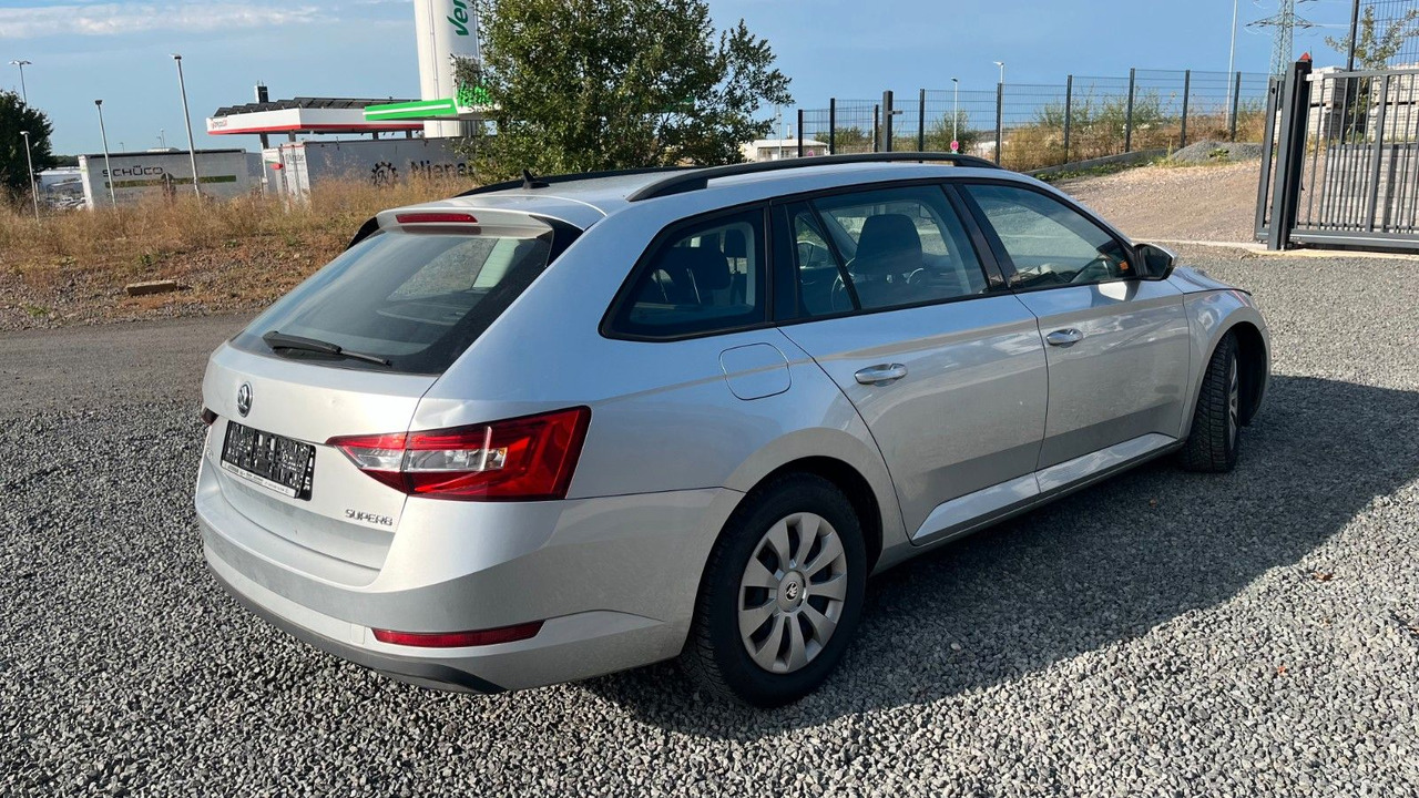 Skoda Superb Combi Active - Universaal: pilt 4 Skoda Superb Combi Active - Universaal: pilt 4