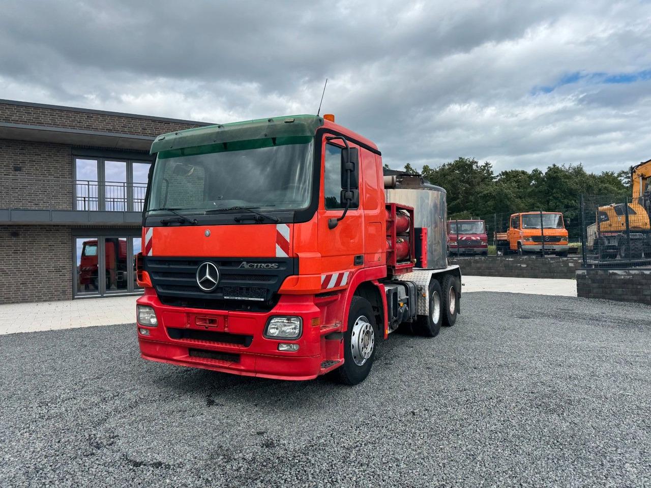 Mercedes-Benz Actros 2641 LS 6x4 Asphaltkocher 6x4 - Veoauto: pilt 3 Mercedes-Benz Actros 2641 LS 6x4 Asphaltkocher 6x4 - Veoauto: pilt 3